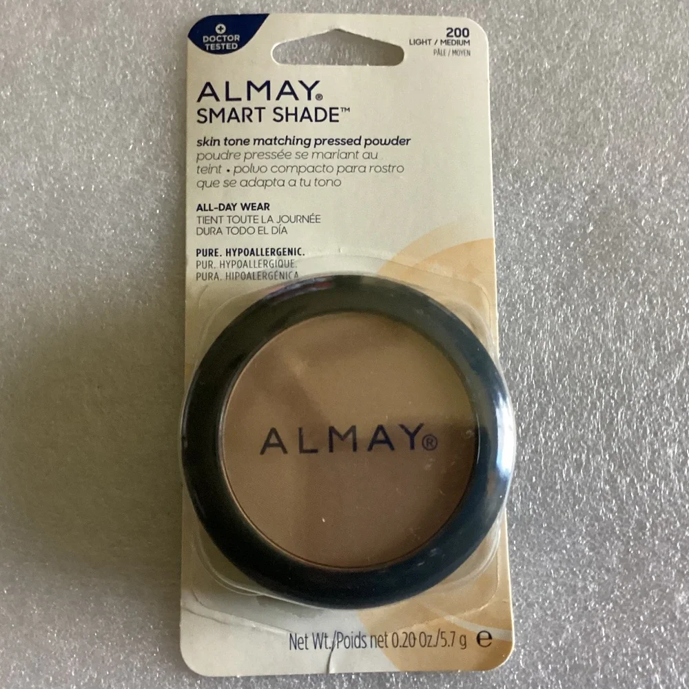 Almay Smart Shade skin tone matching pressed powder 200 Light/Medium